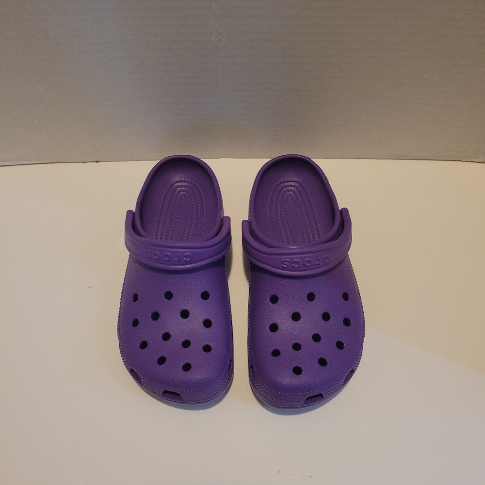 Crocs